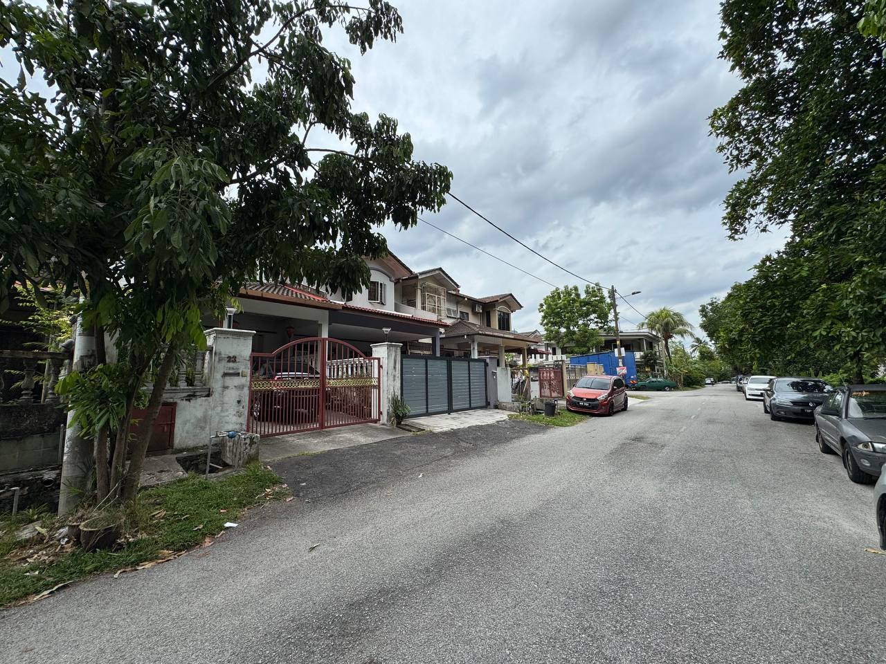 Teres 2 Tingkat Taman Desa Serdang Seri Kembangan - photo 2