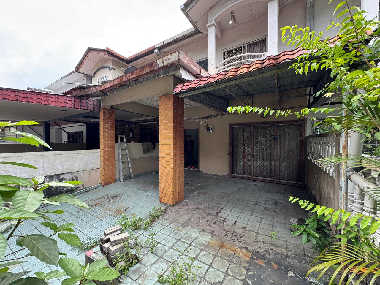Teres 2 Tingkat Taman Desa Serdang Seri Kembangan - photo 3