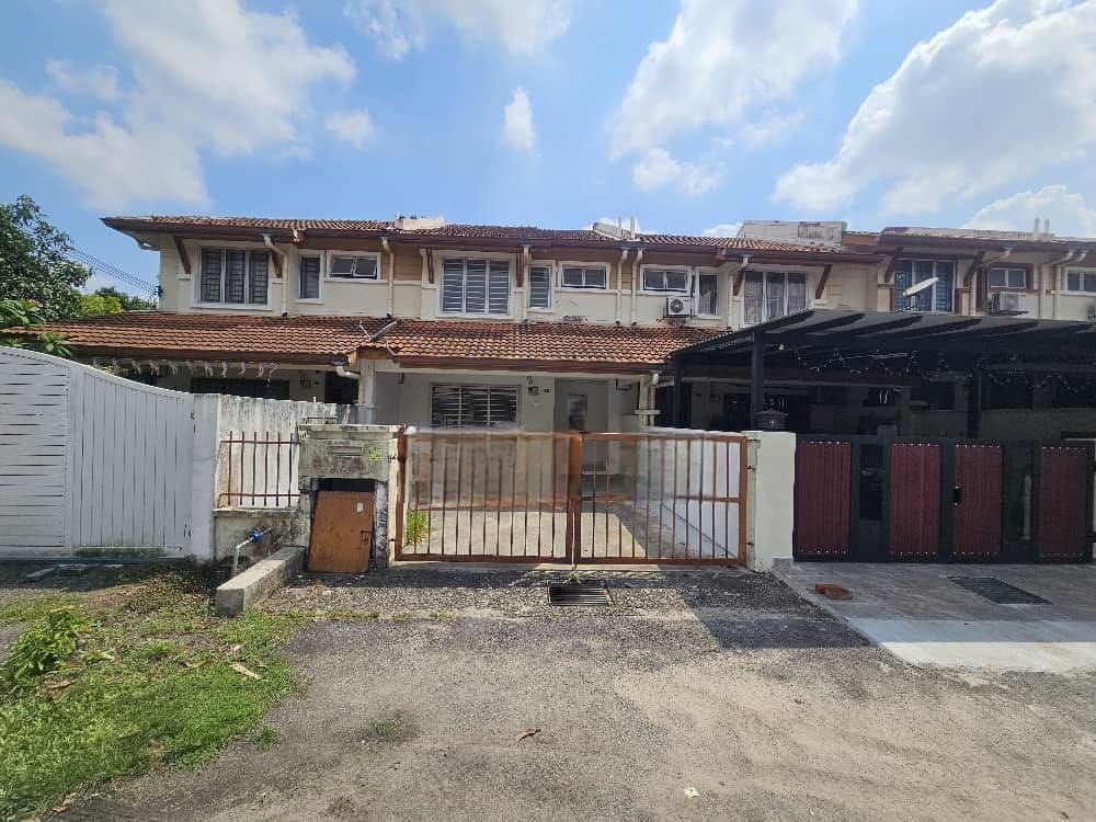 Double Storey Terrace House Taman Vista Emas - photo 3
