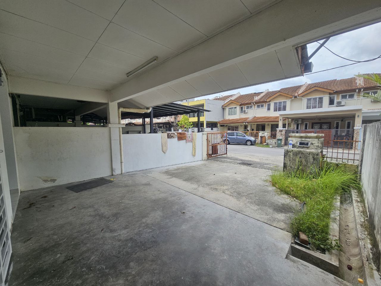 Double Storey Terrace House Taman Vista Emas - photo 5
