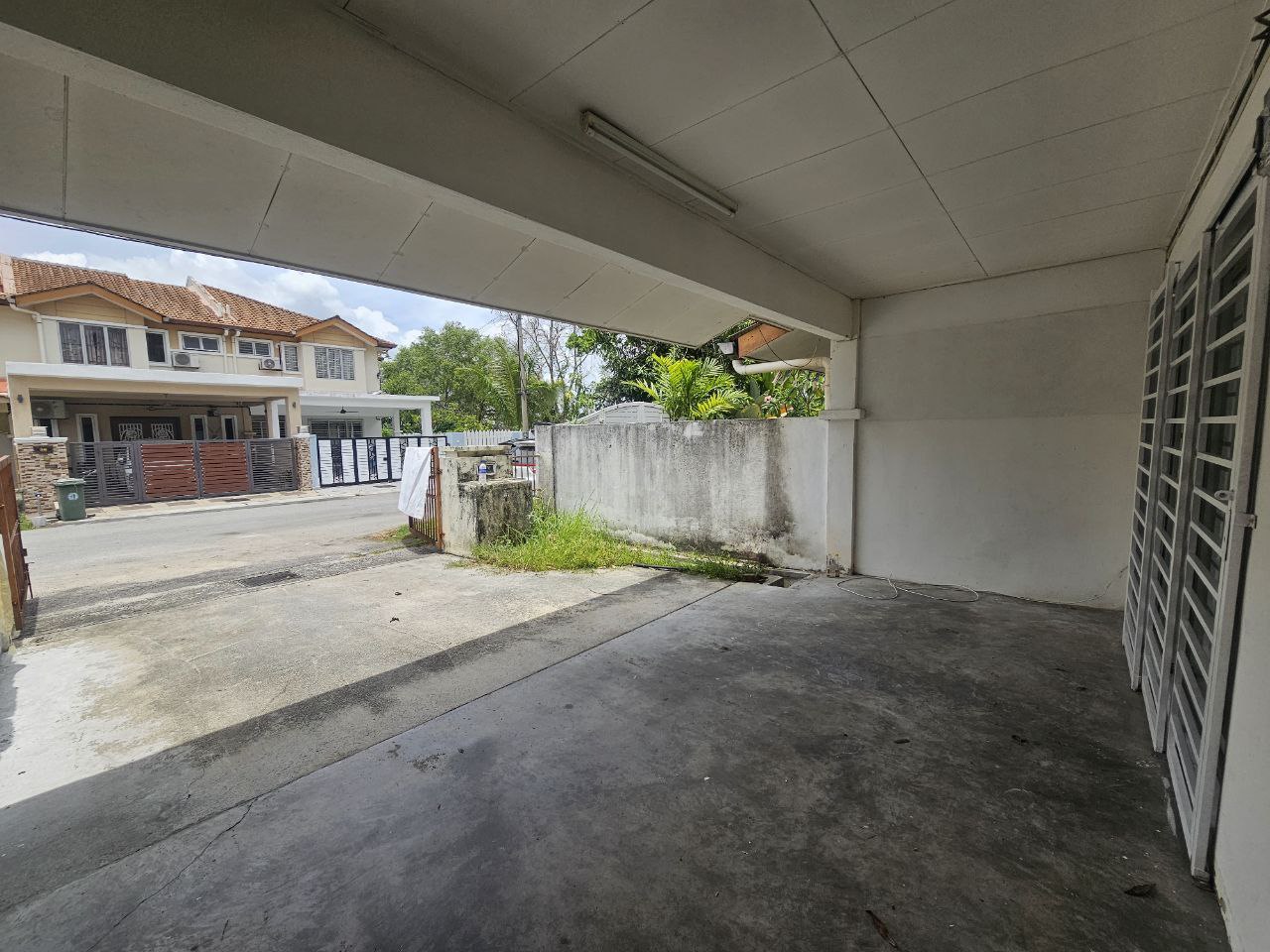 Double Storey Terrace House Taman Vista Emas - photo 6