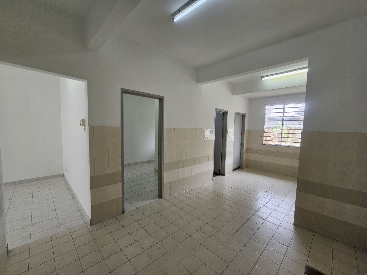 Double Storey Terrace House Taman Vista Emas - photo 11