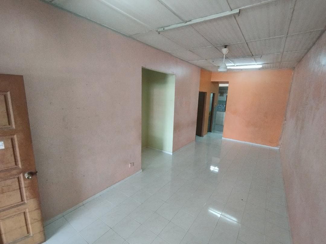 Single Storey Taman Desa Sentosa Teras Jernang - photo 3