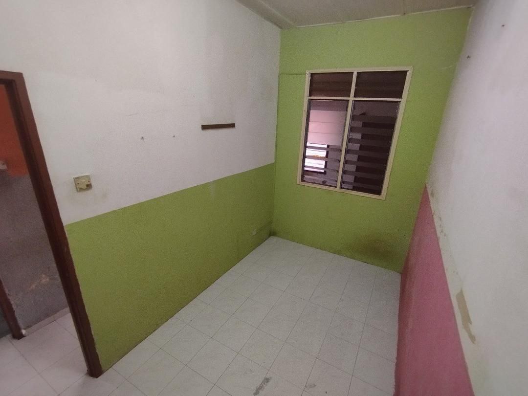 Single Storey Taman Desa Sentosa Teras Jernang - photo 6