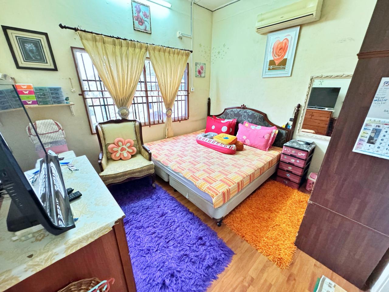 Bungalow Taman Tuanku Jaafar Senawang - photo 13