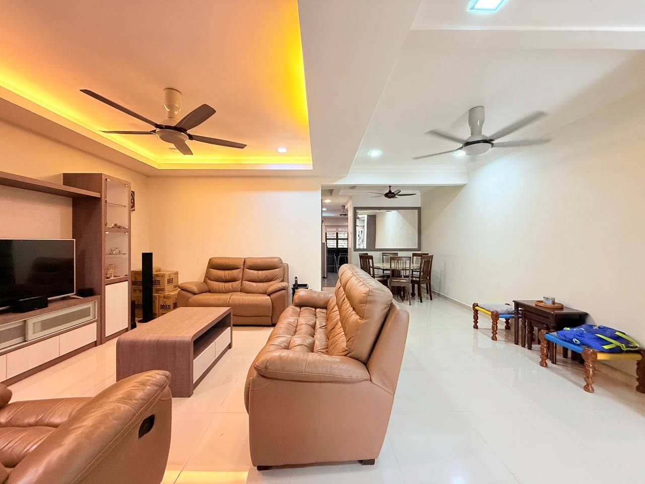 Double Storey Terrace Taman Ukay Bistari, Ampang - photo 8