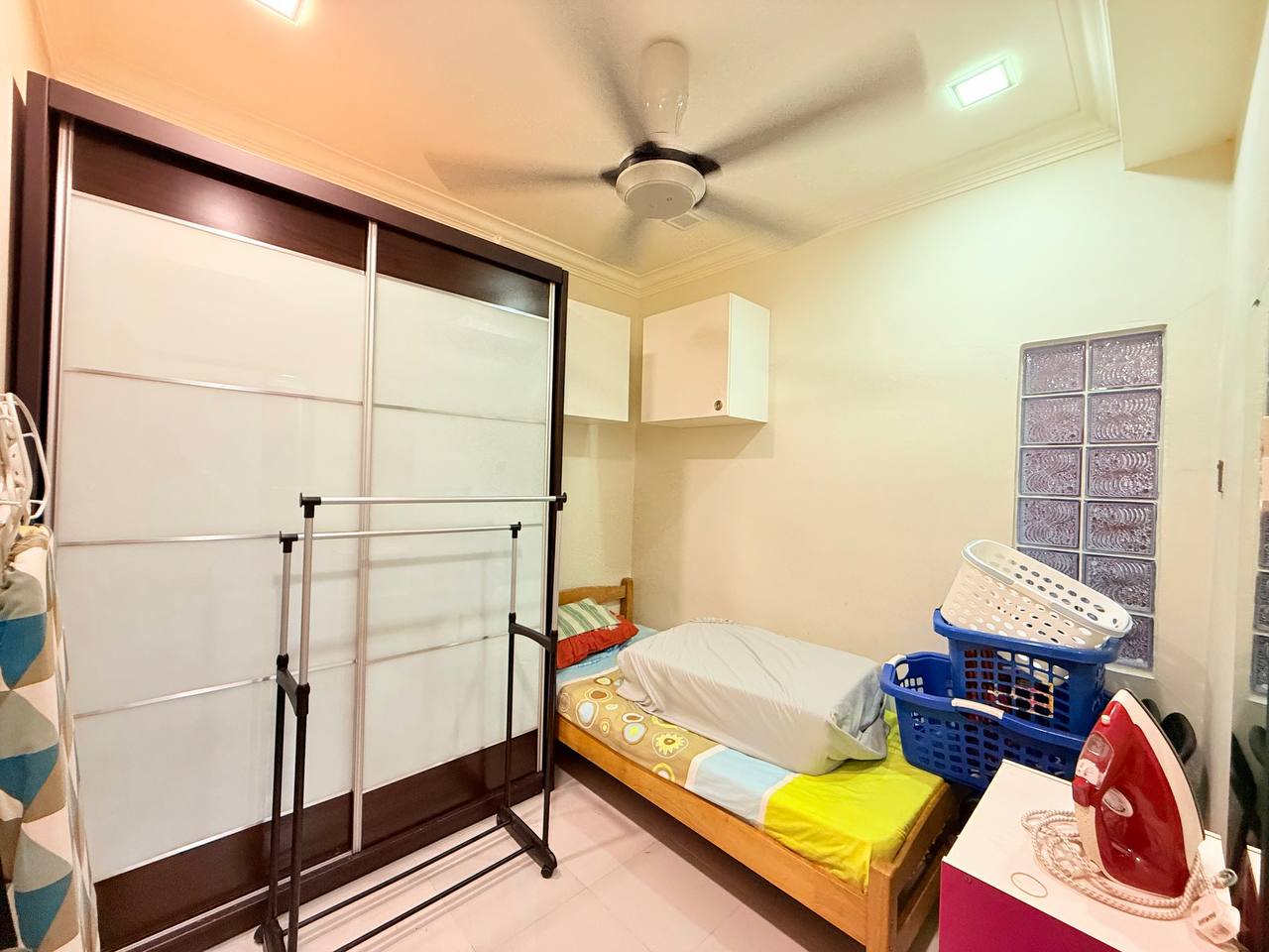 Double Storey Terrace Taman Ukay Bistari, Ampang - photo 10