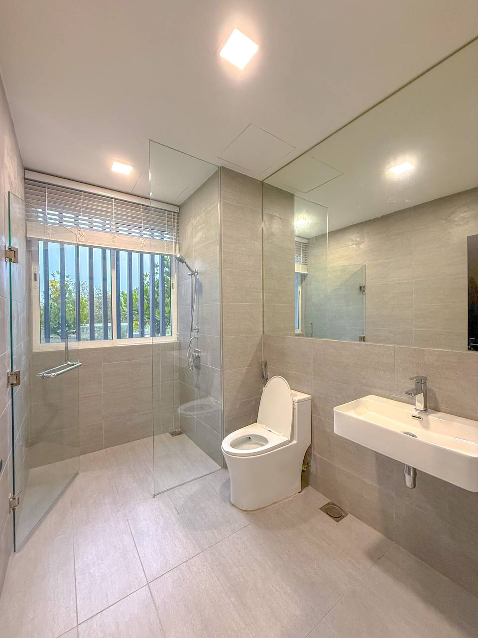 4 Storey Bungalow House Lakefront Villa, Cyberjaya - photo 12