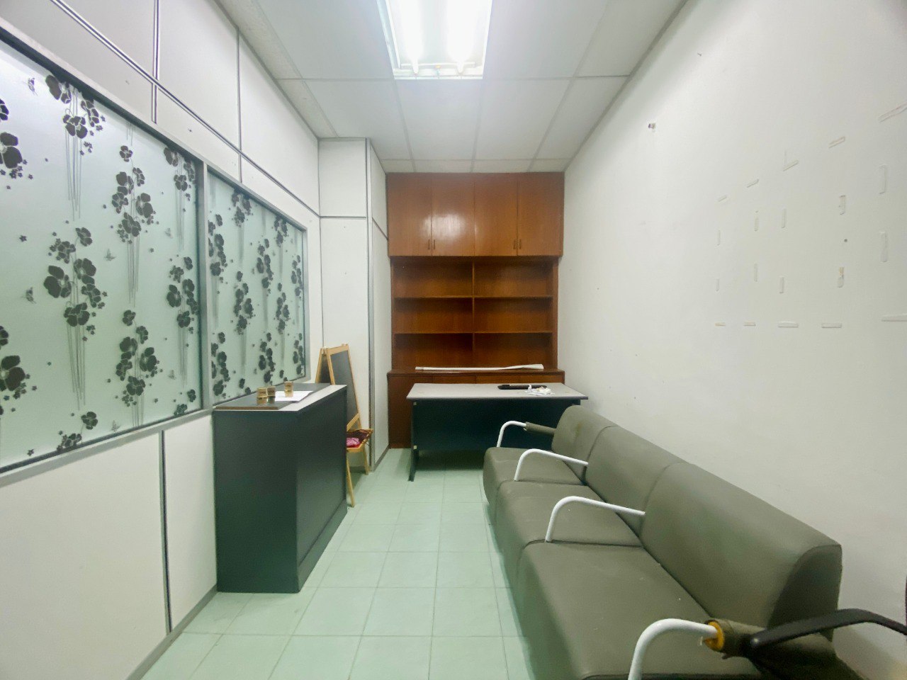 Freehold 4 Storey Shop Lot Taman Melawati - photo 7