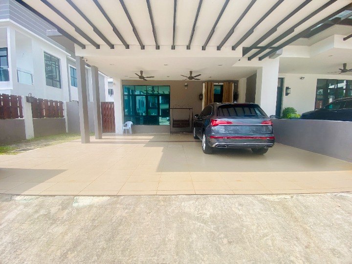 Renovated 2Storey Semi D Verge 32 Kemensah Heights - photo 2