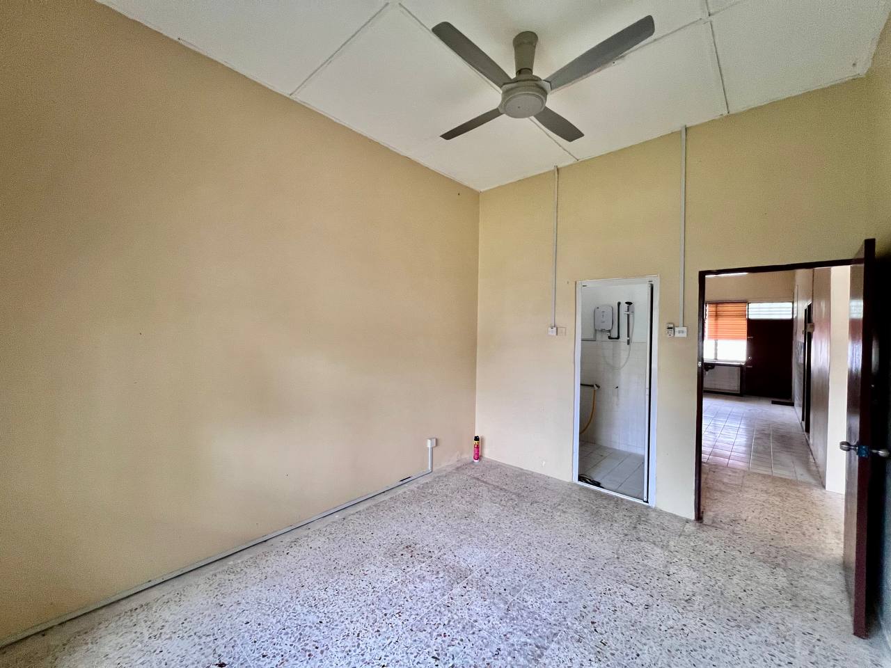 Facing Open 1 Storey Taman Semarak Nilai - photo 9