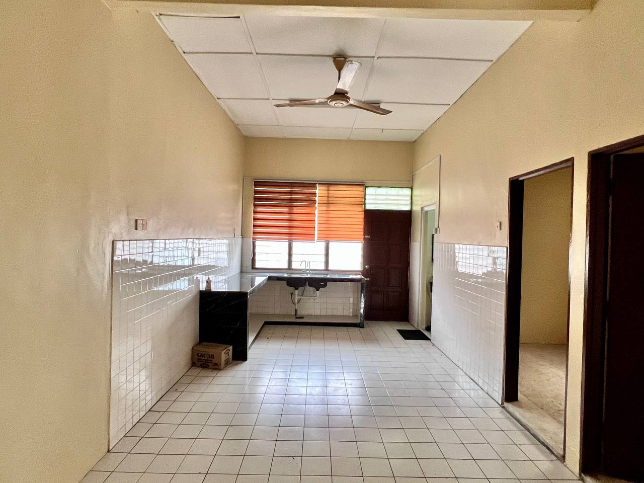 Facing Open 1 Storey Taman Semarak Nilai - photo 10