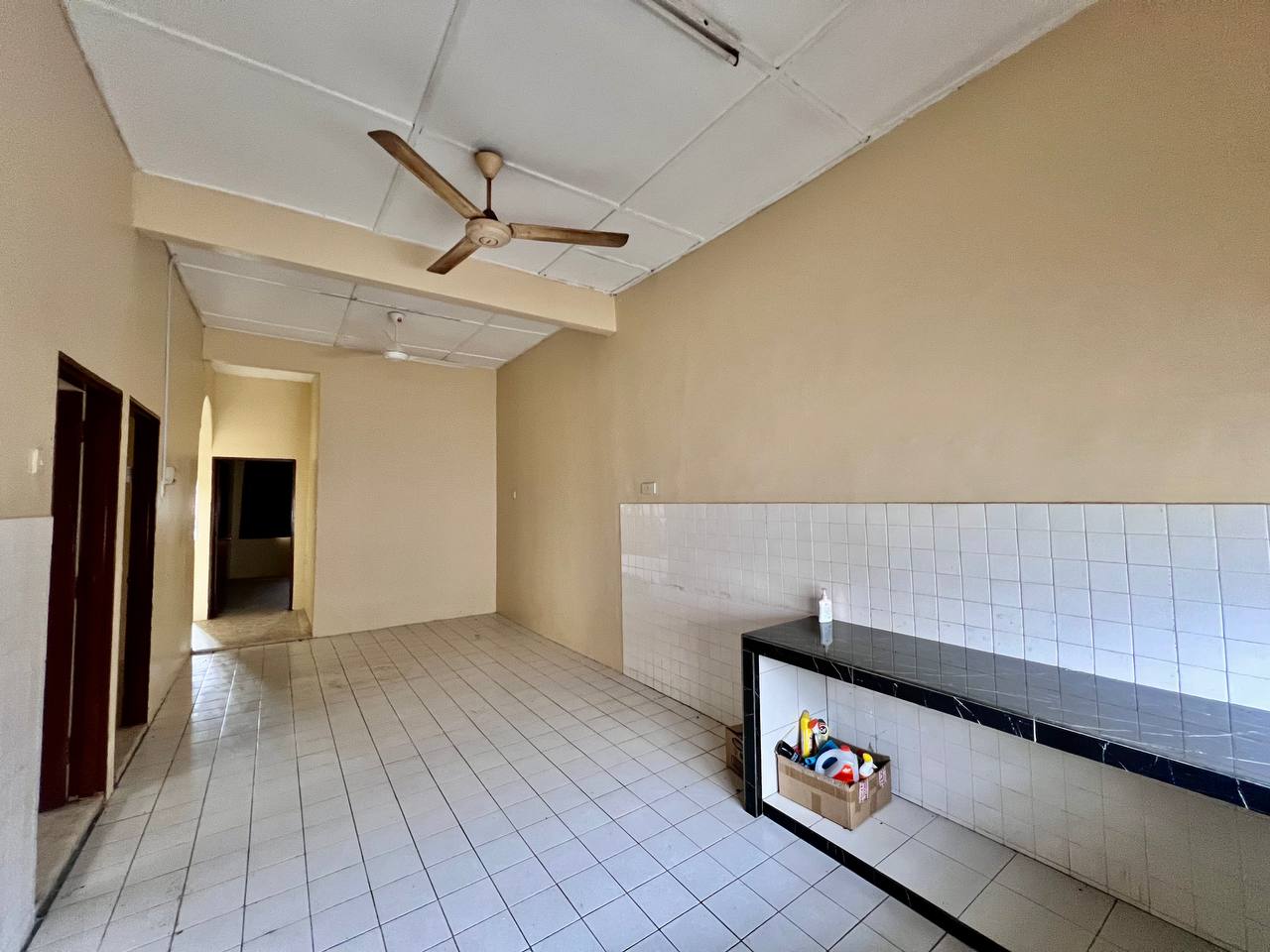 Facing Open 1 Storey Taman Semarak Nilai - photo 11