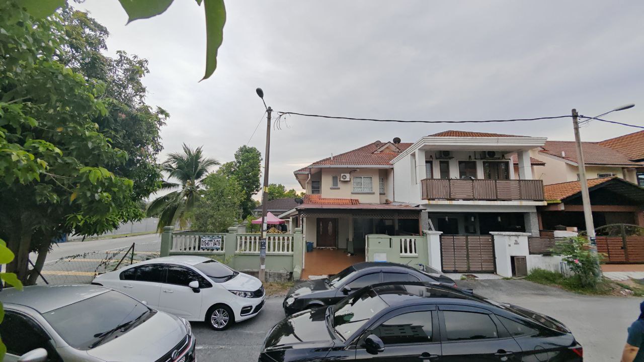 Corner 2 Storey Terrace S15 Bandar Baru Bangi - photo 3