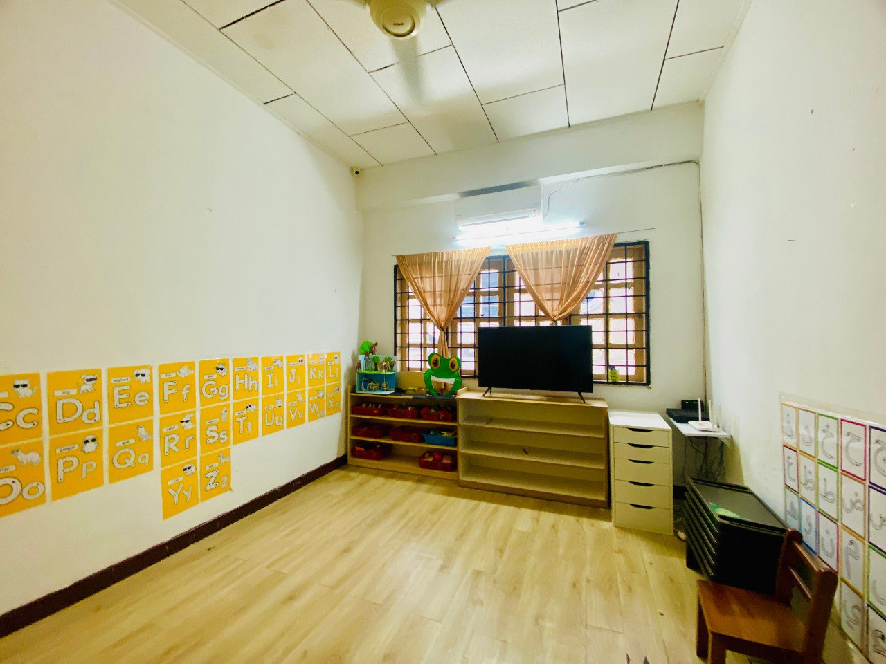 Corner Lot Renovated 2 Storey Semi D Ampang Jaya - photo 12
