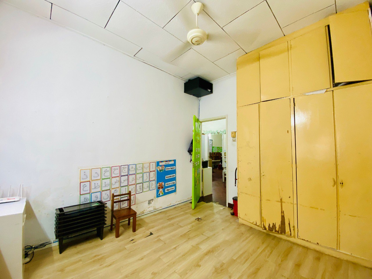 Corner Lot Renovated 2 Storey Semi D Ampang Jaya - photo 13