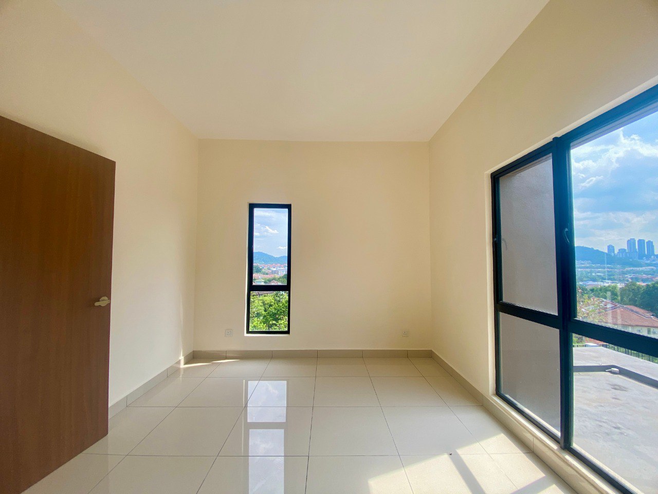 Corner Lot 3 Storey Superlink Nassim Heights - photo 13