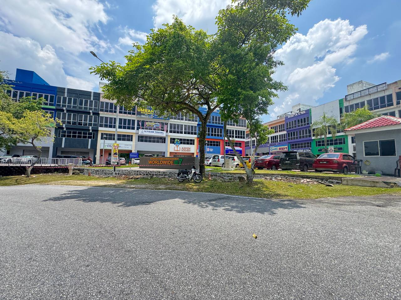 Ground Floor Retail at Worldwide Sek 7 Shah Alam - photo 2