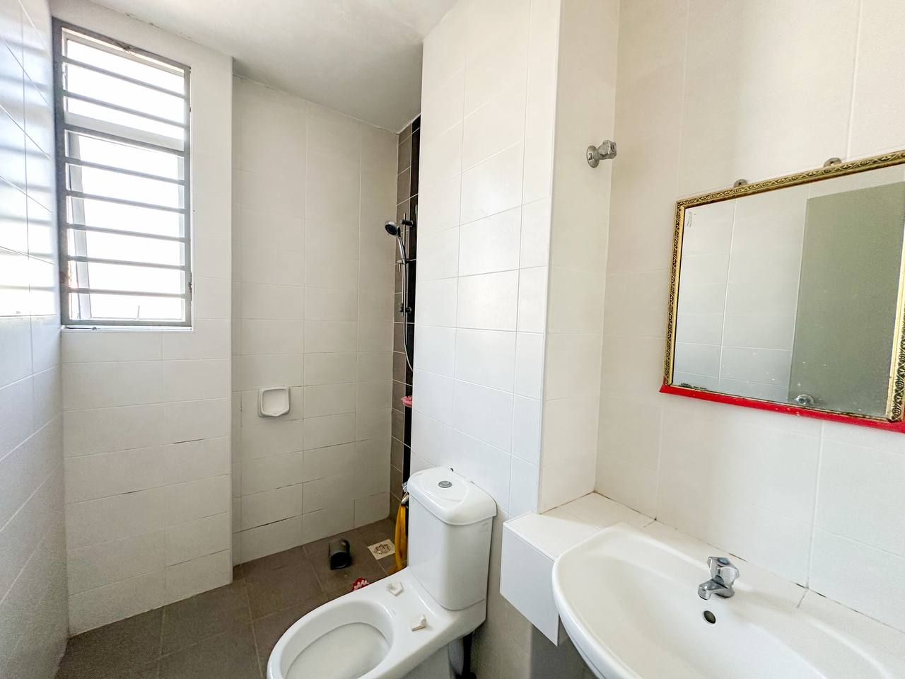 Double Storey Semi D Taman Tasik Semenyih - photo 8