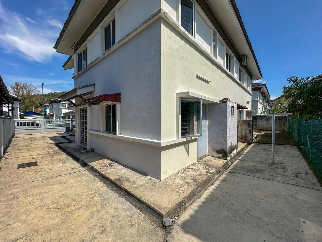 Double Storey Semi D Taman Tasik Semenyih - photo 10