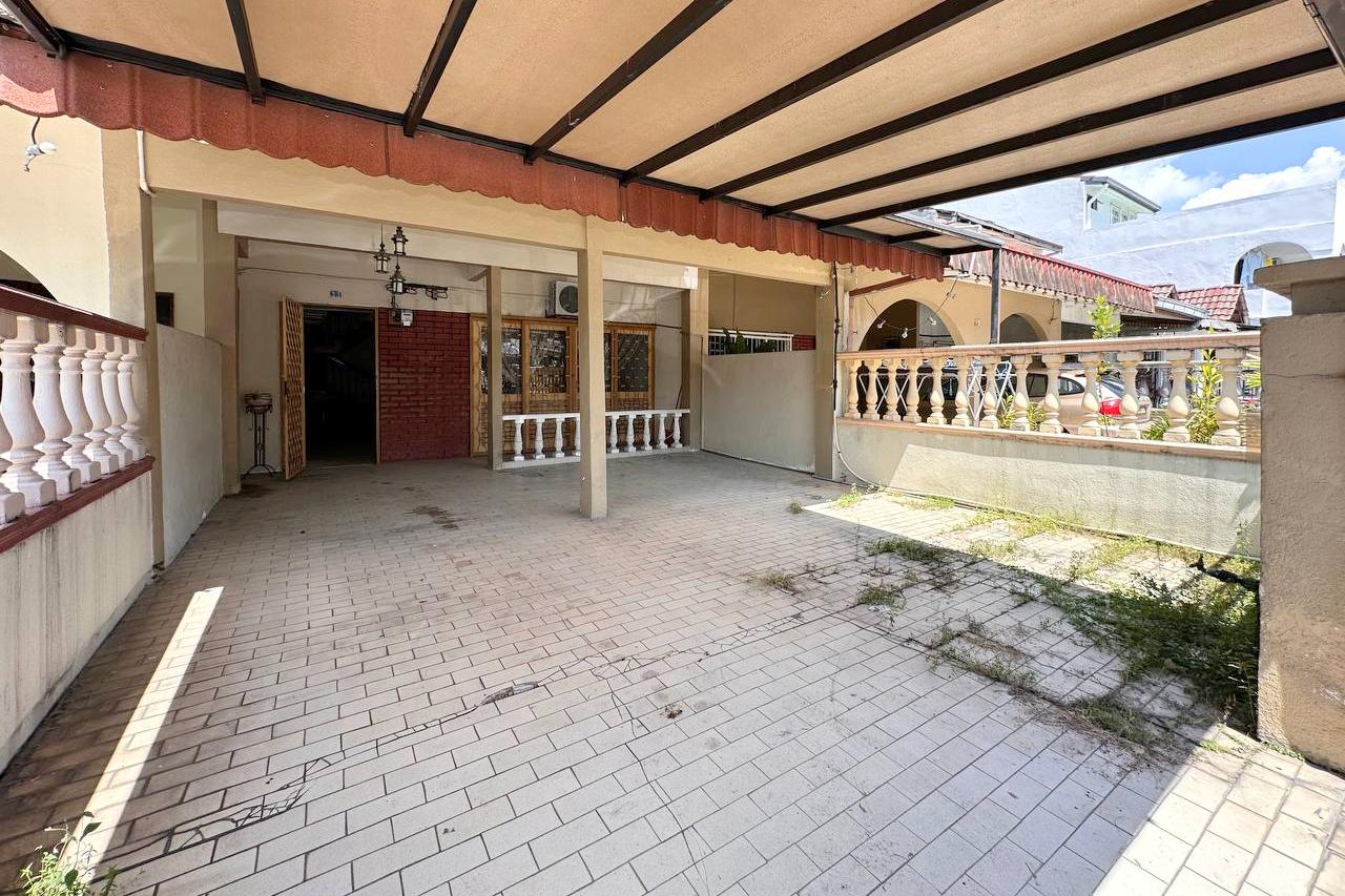 Renovated 2 Storey Terrace Superlink Taman Melewar