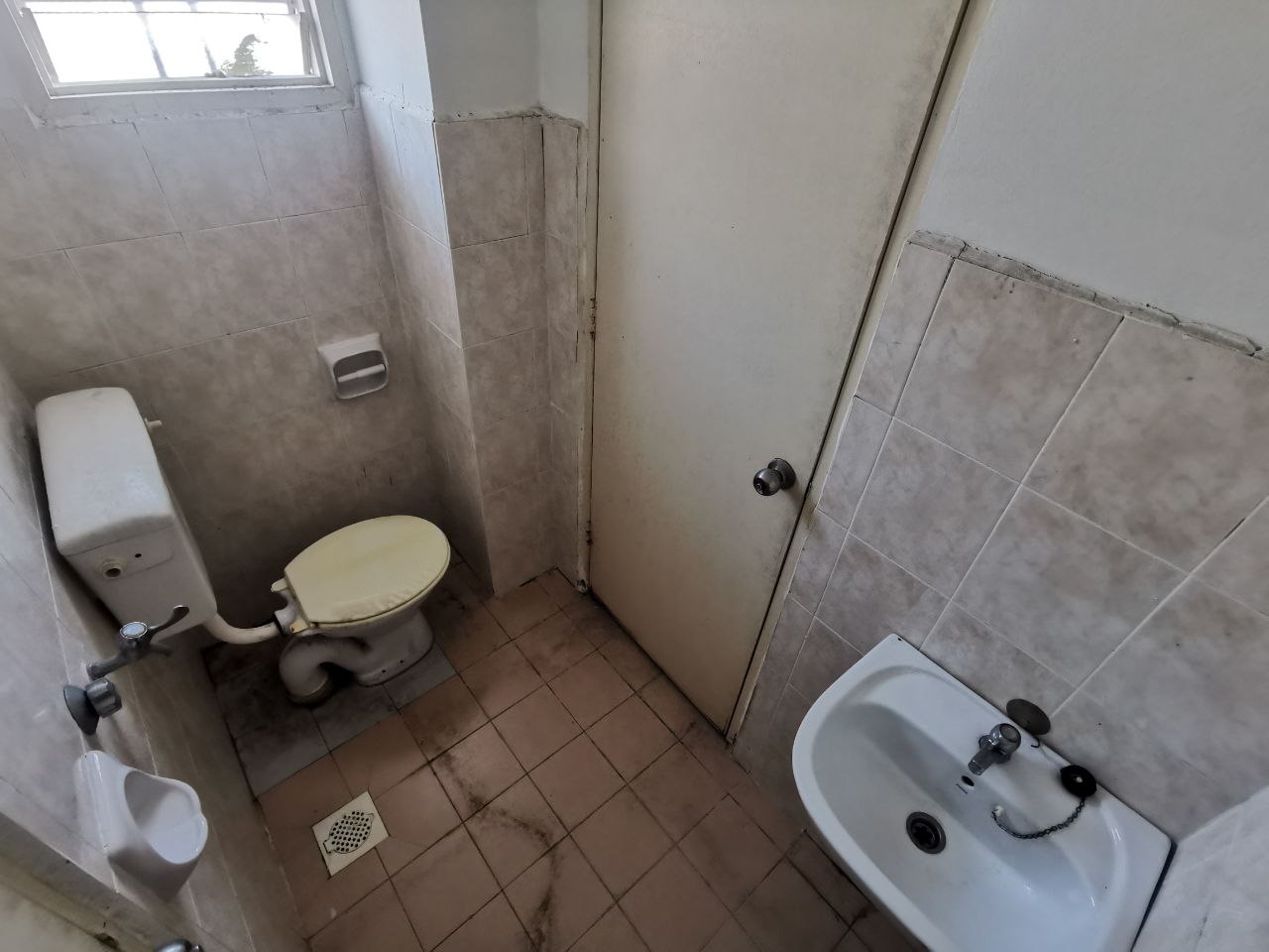 Teres 2 Tingkat Seksyen 5, Bandar Bukit Mahkota - photo 3