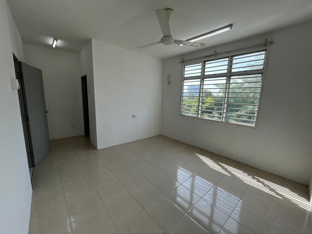 Pangsapuri AnggunSeksyen 4 Bandar Baru Bangi - photo 13