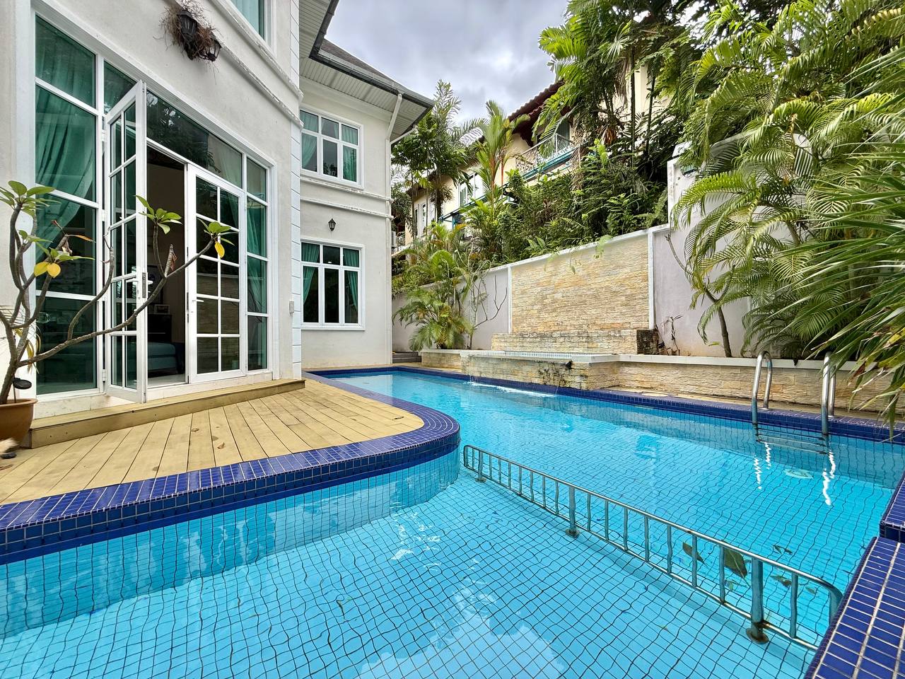 2 Storey Bungalow Impian Golf and Country Resort - photo 3