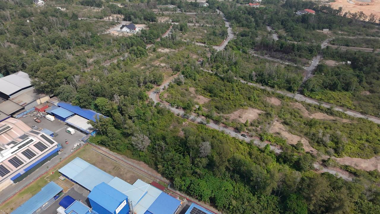 Bungalow Lot Bandar Bukit Mahkota Seksyen 7 - photo 6