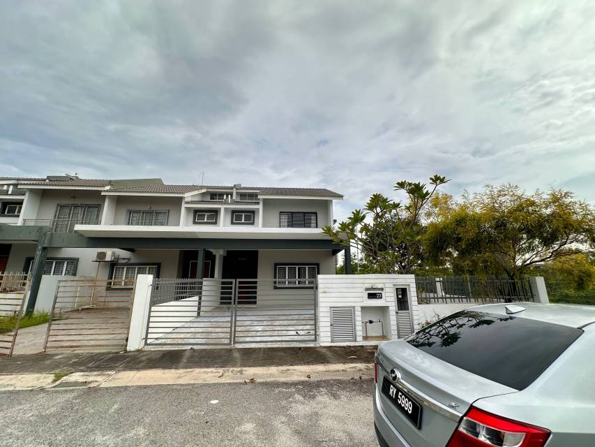 Corner 2 StoreyTerrace Laurel Laman View Cyberjaya