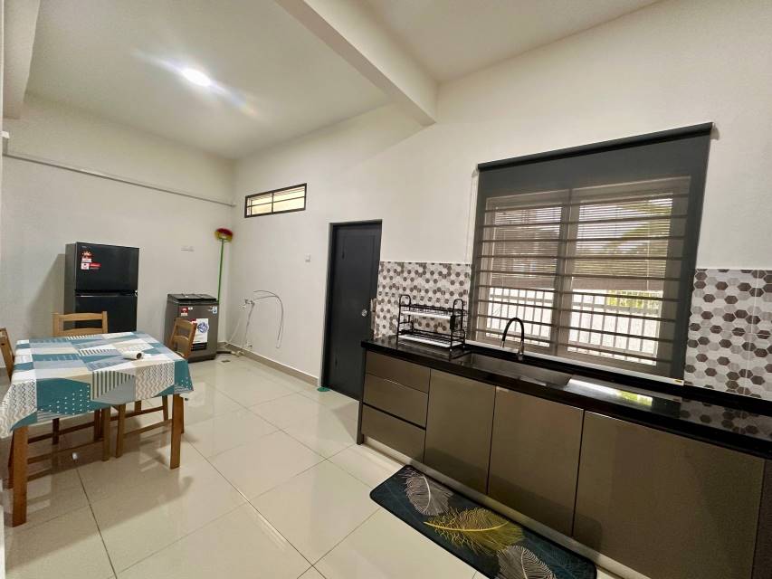 Corner 2 StoreyTerrace Laurel Laman View Cyberjaya - photo 6