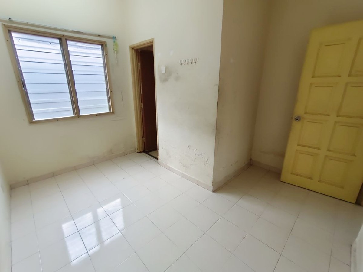 2 Storey Terrace Jalan Pulau Indah Subang Impian - photo 13