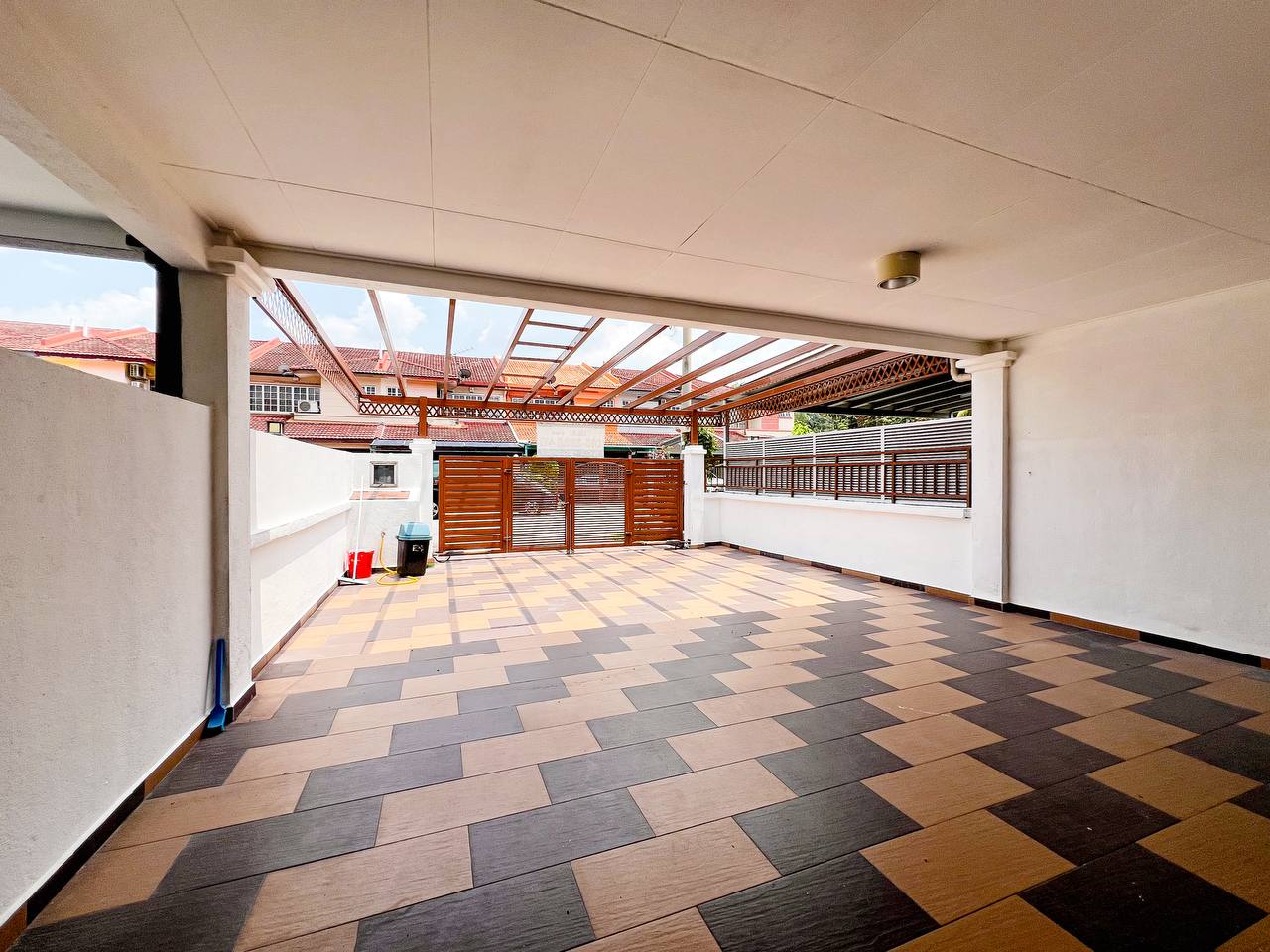 Renovated 2Stry Terrace Taman Cheras Idaman Kajang - photo 3