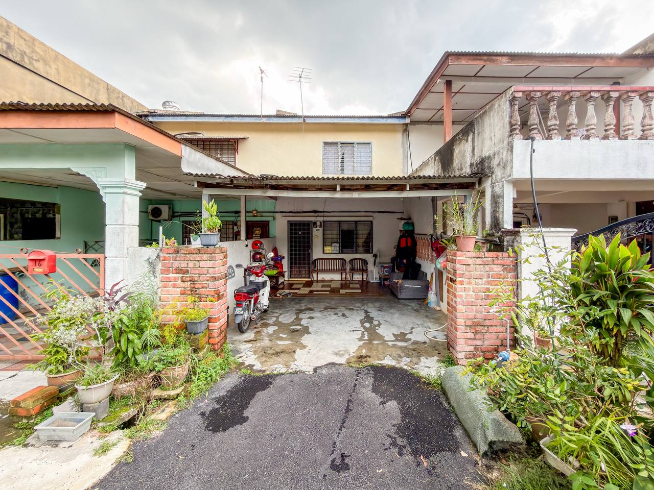 Facing Open 2 Storey Terrace Taman Tasik Semenyih