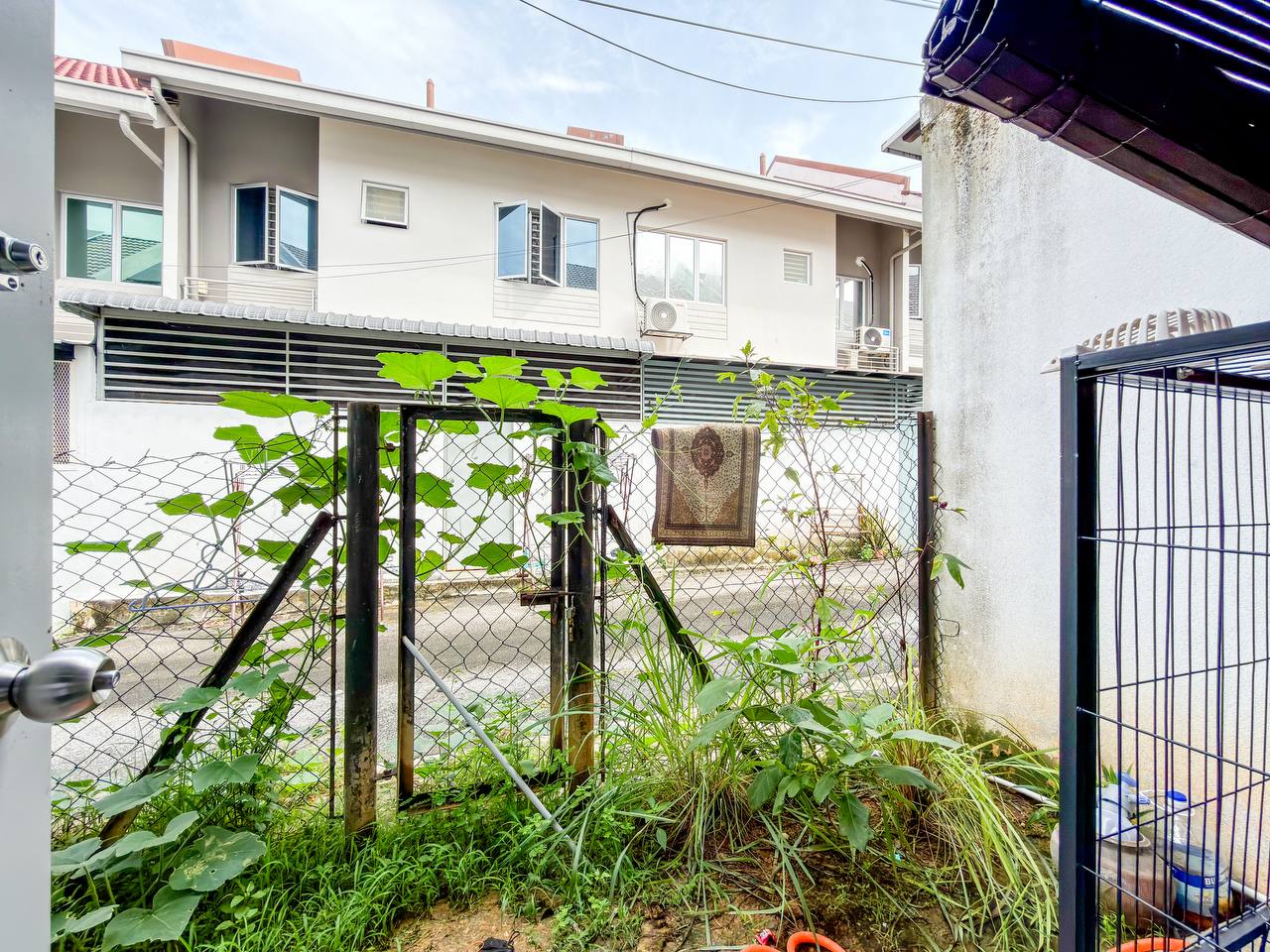 Facing Open 2 Sty Terrace Keranji Greenwoods - photo 12