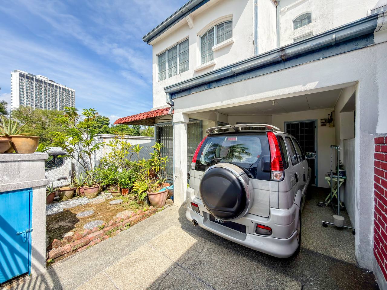 End Lot Double Storey Usj 12 Subang Jaya - photo 3