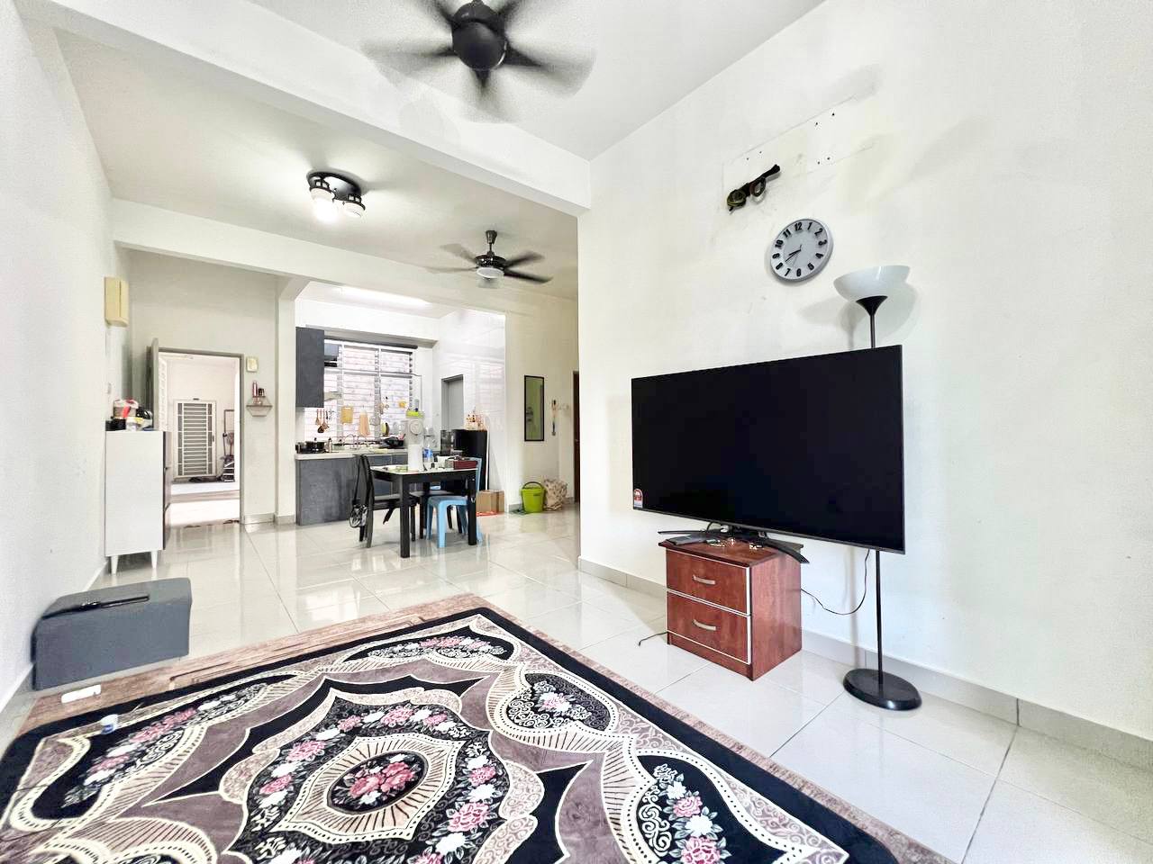 Corner Casa Dahlia Apt Bandar Baru Salak Tinggi