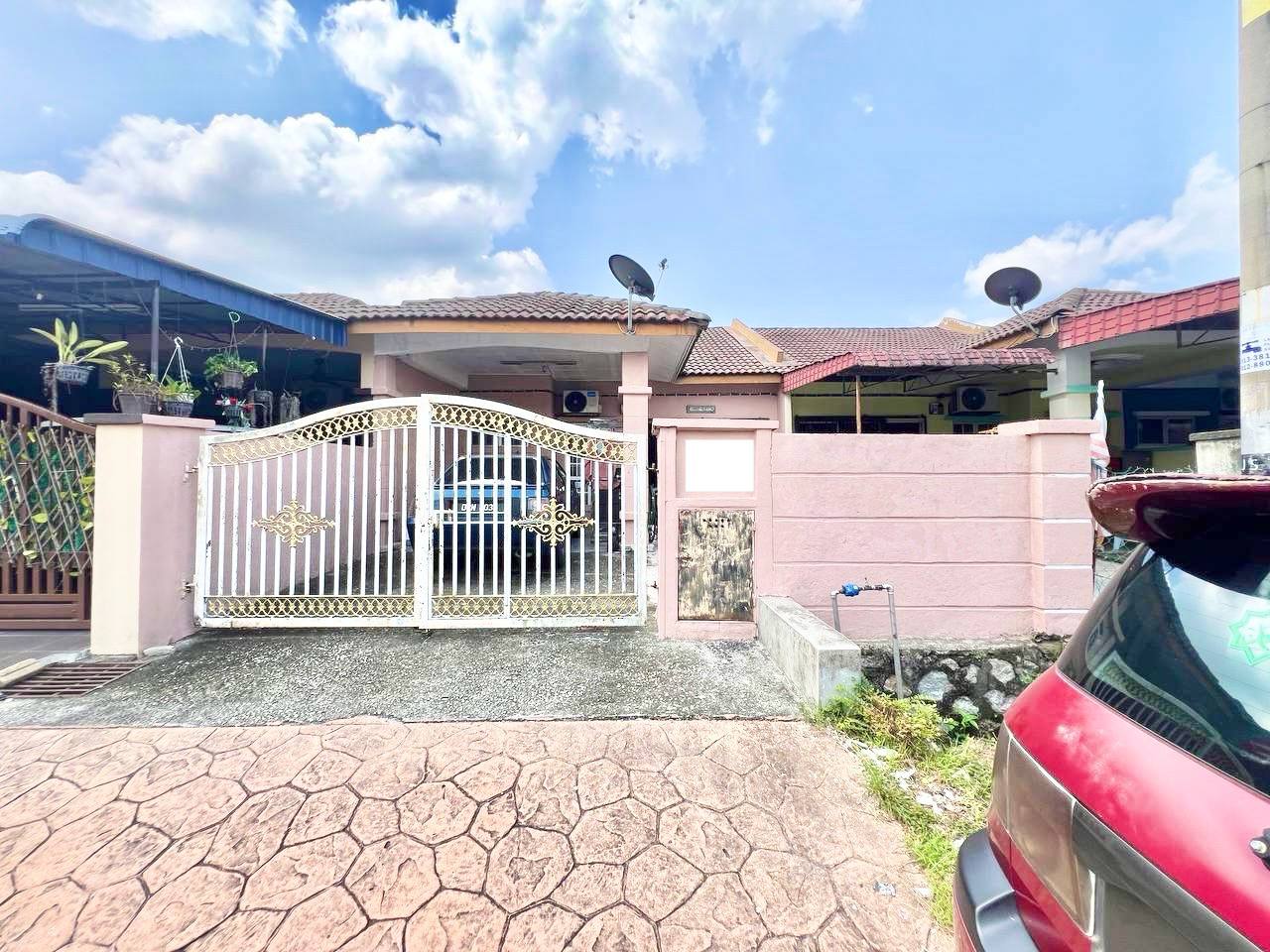 Single Storey Taman Sri Tanjung Semenyih