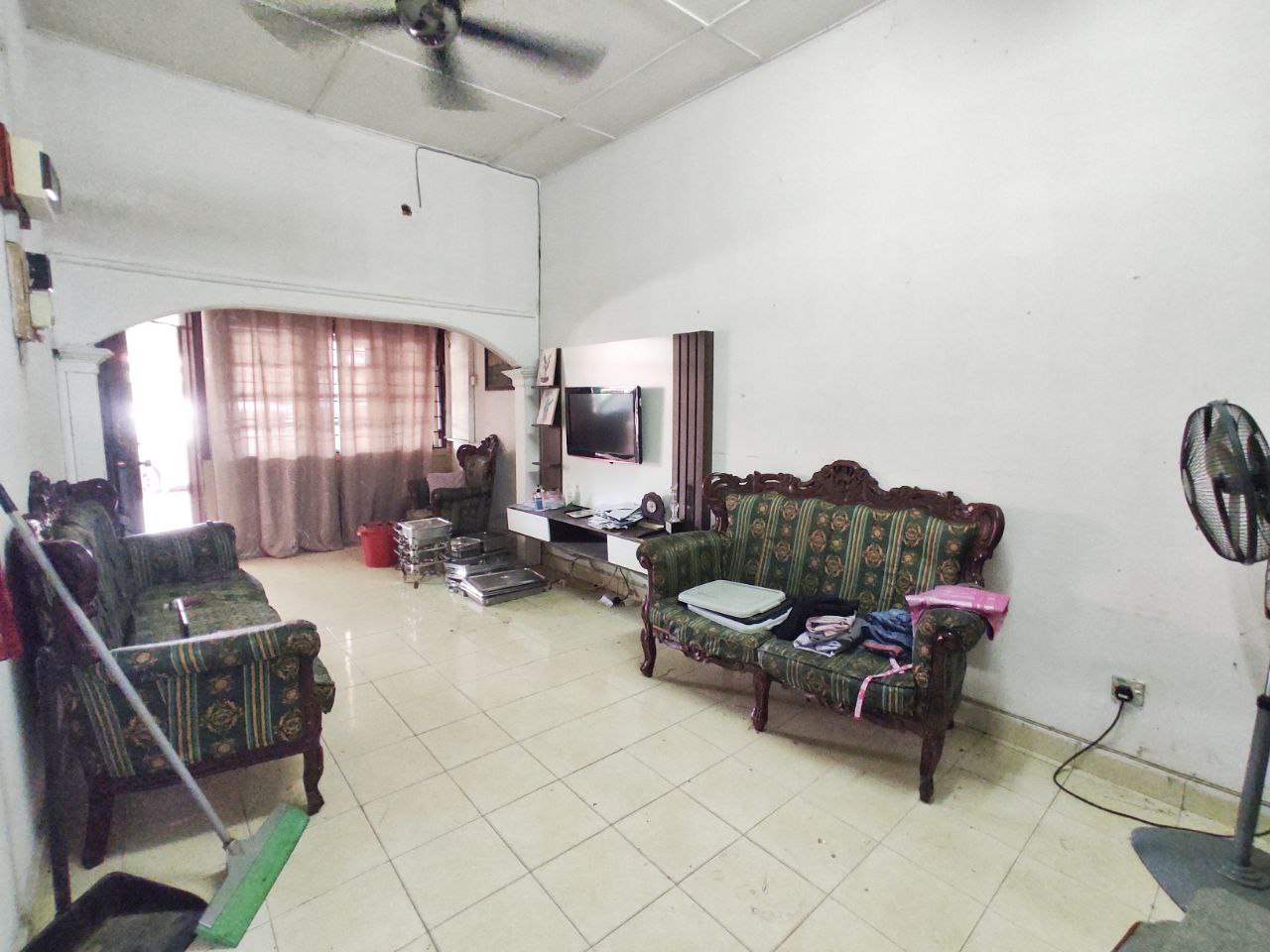 Single Storey Terrace Taman Sri Serdang - photo 3