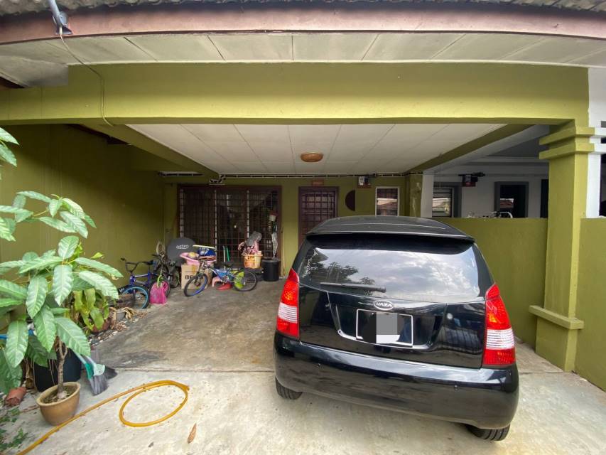 Double Storey House Seksyen 8 Bandar Baru Bangi - photo 2