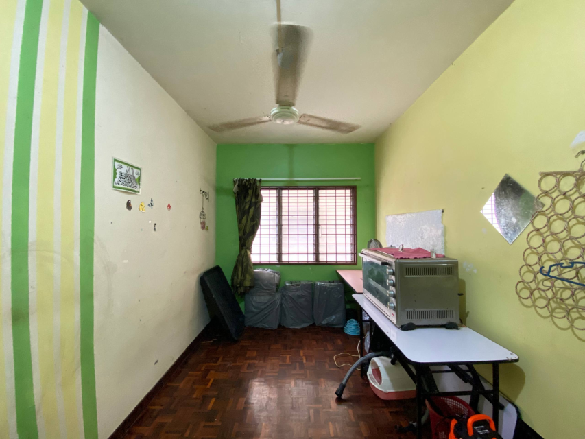 Ground Floor Seraya Apartment Taman Kajang Utama - photo 12