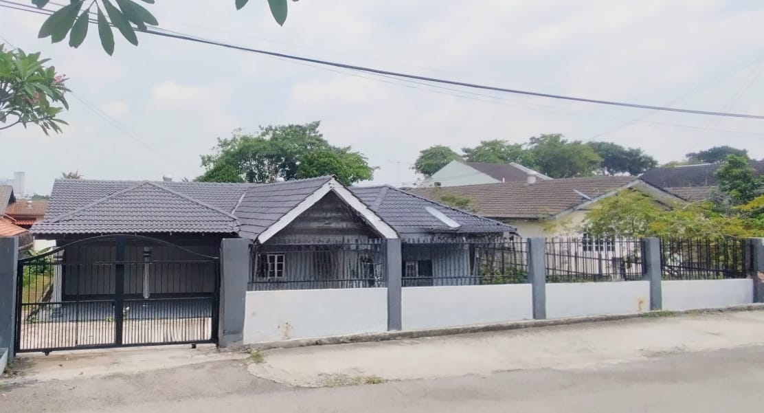 Renovated Single Storey Bungalow Kampung Tunku Ss1 - photo 2