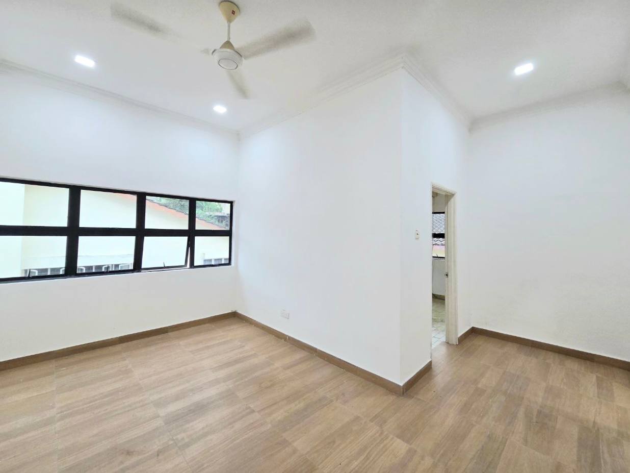 2 Storey Semi D Taman Cuepacs Cheras - photo 11