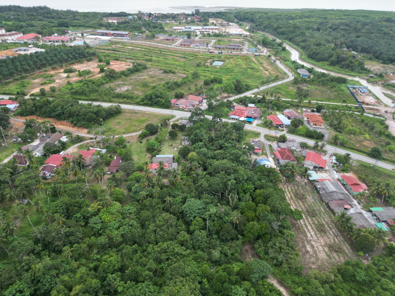 Tanah 1 Ekar Tepi Jalan Besar Pasir Panjang - photo 7