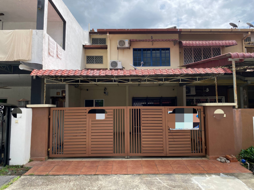 Renovated 2 Storey Terrace Taman Asa Jaya Kajang