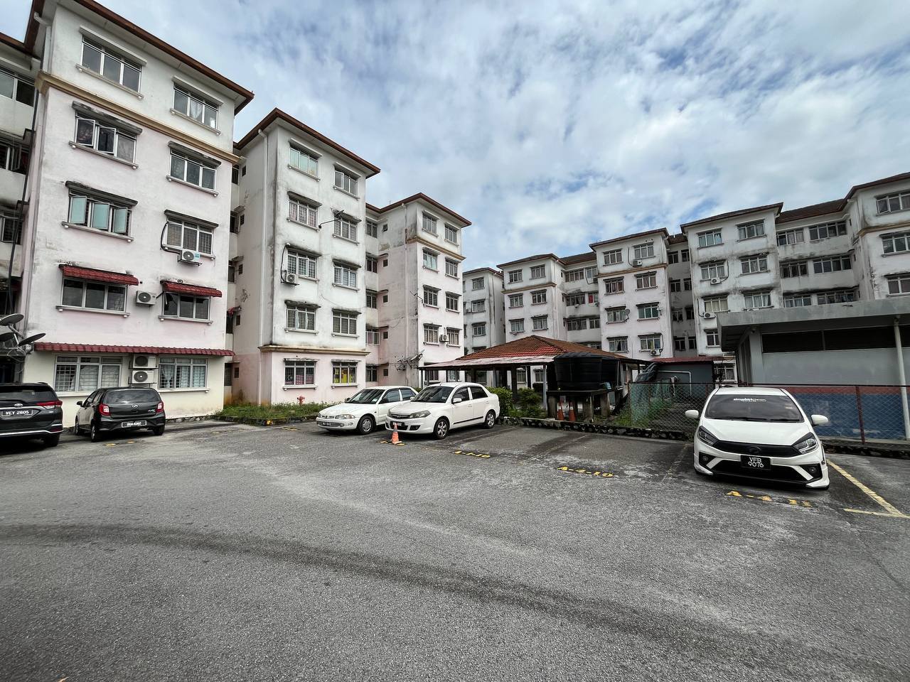 Renovated Pangsapuri Seri Melati Bandar Seri Putra - photo 2