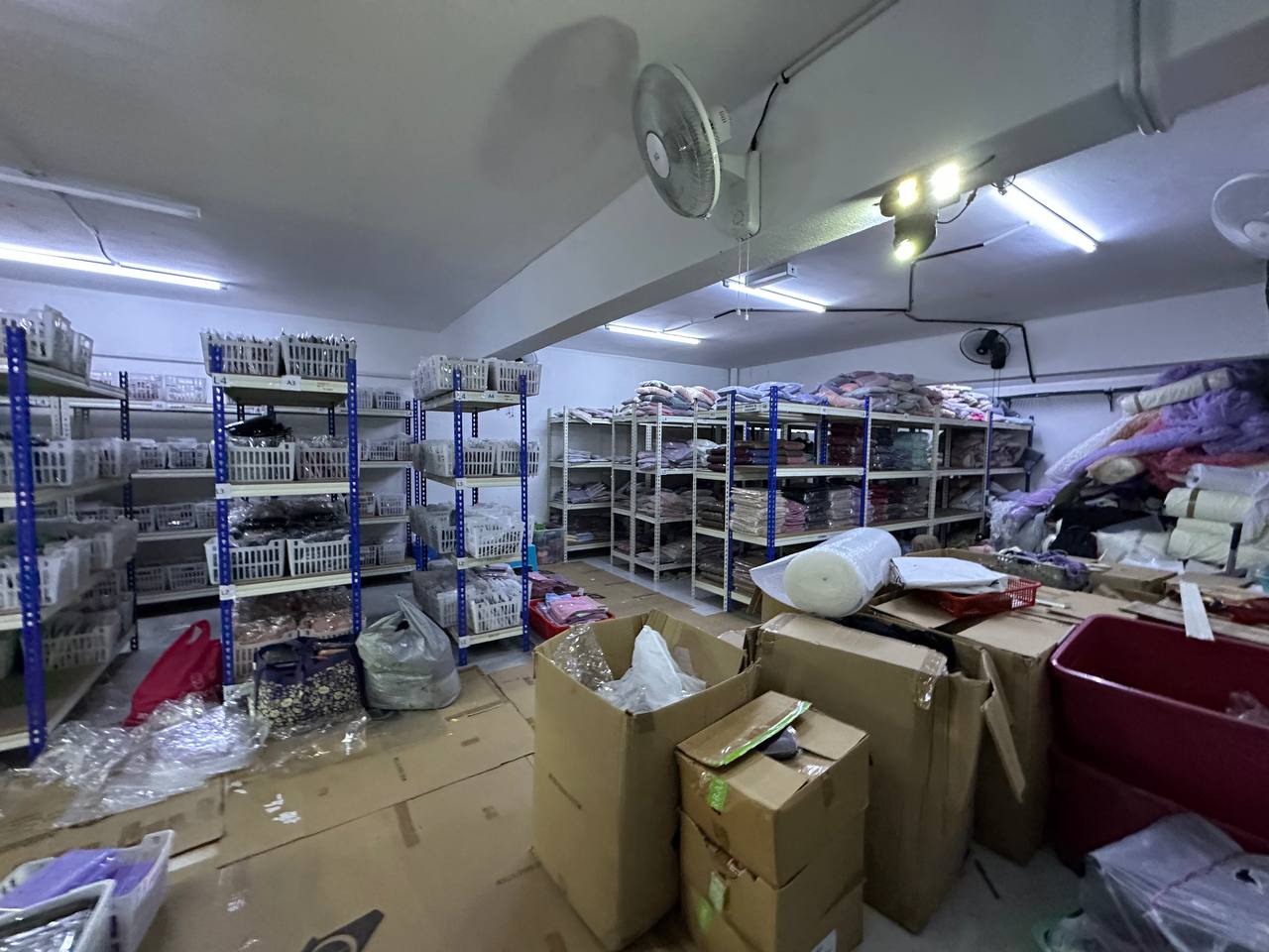 Commercial 4 Storey Corner Taman Ampang Hilir - photo 11