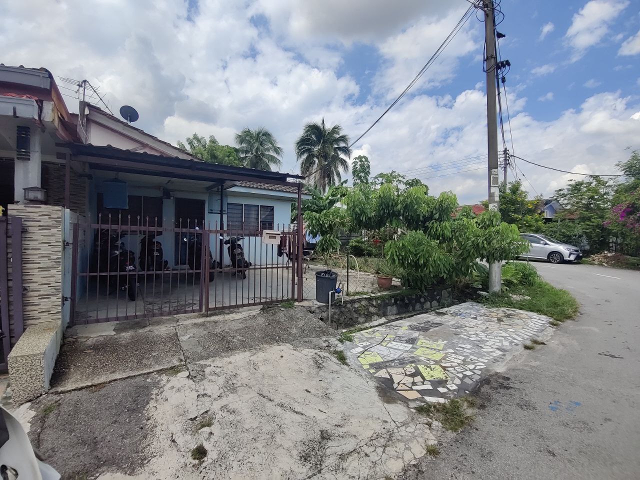 Corner Lot Teres 1 Tingkat Taman Sri Ramal Kajang