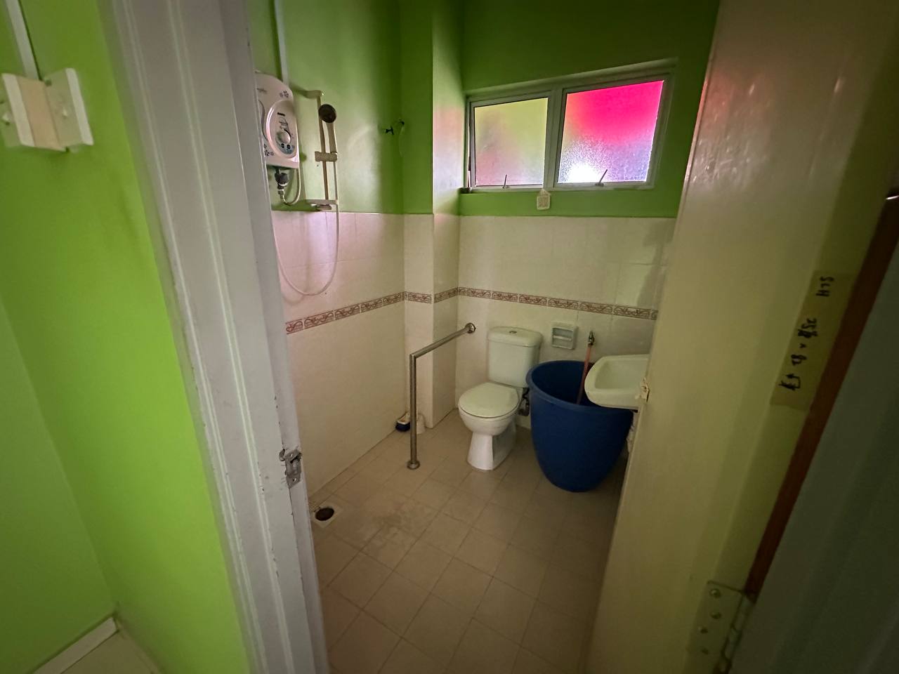 2Storey Terrace Taman Desa Kolej Bandar Baru Nilai - photo 12