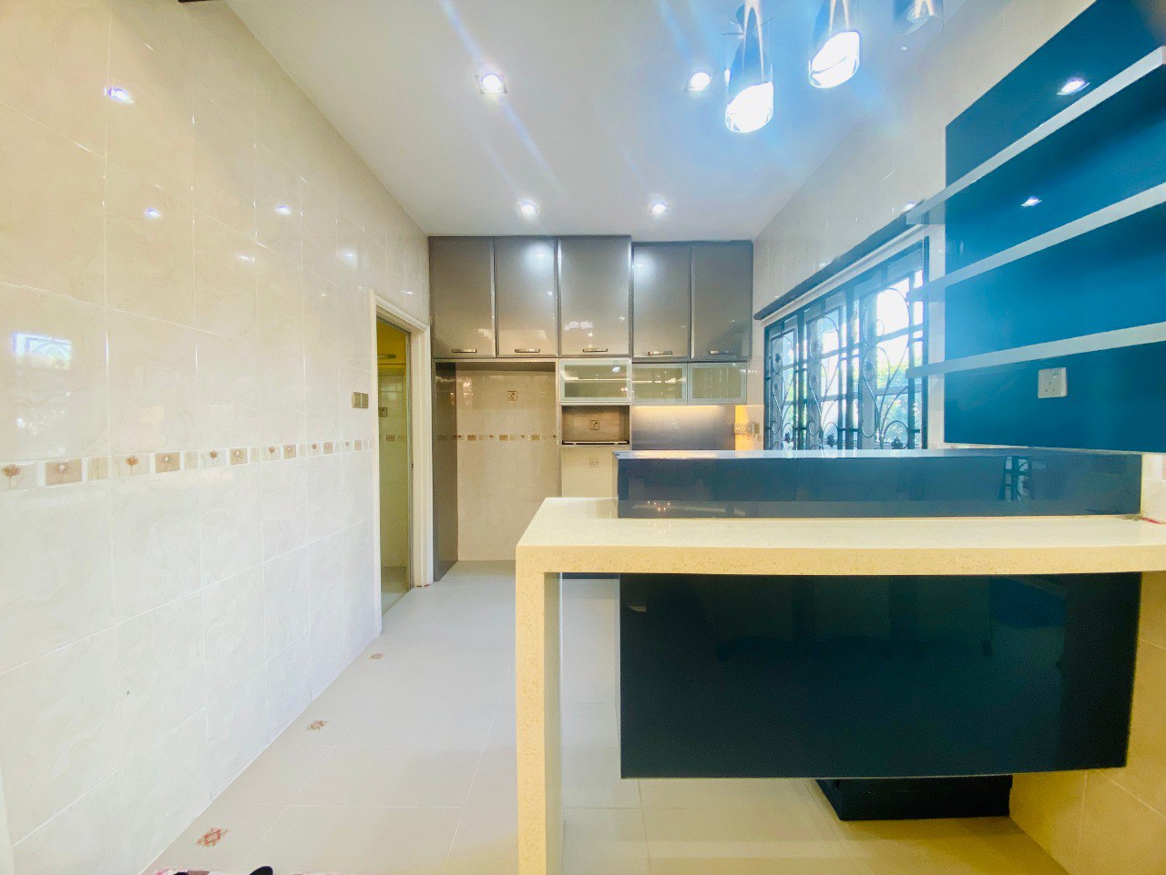 3 Storey Bungalow Kemensah Heights - photo 8